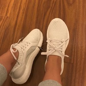 Women’s Ultraboost - White
